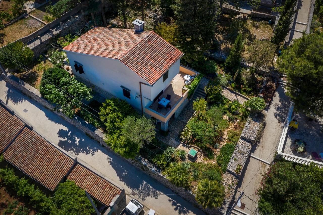 Holiday Home Villa Esperanca ヴェリ・ロシニュ エクステリア 写真