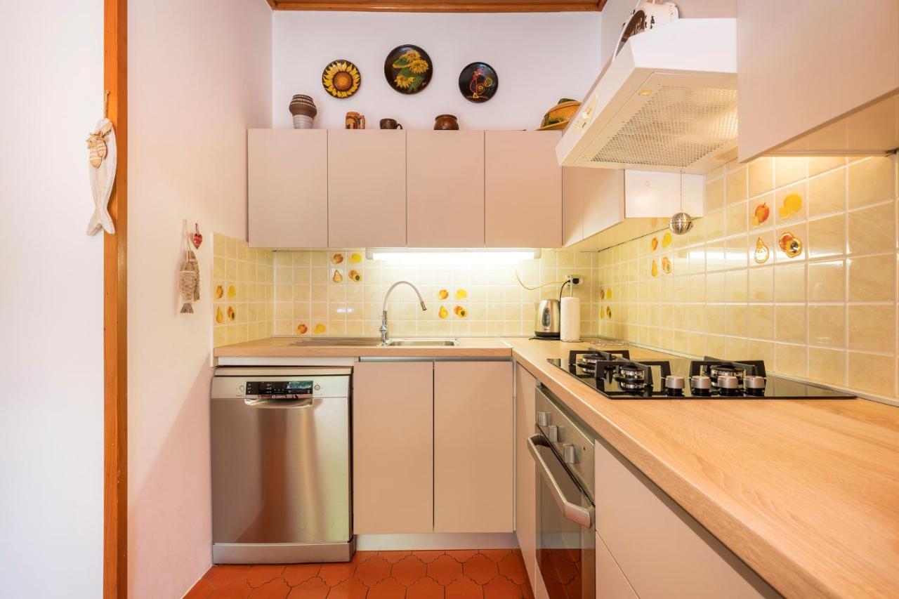 Holiday Home Villa Esperanca ヴェリ・ロシニュ エクステリア 写真