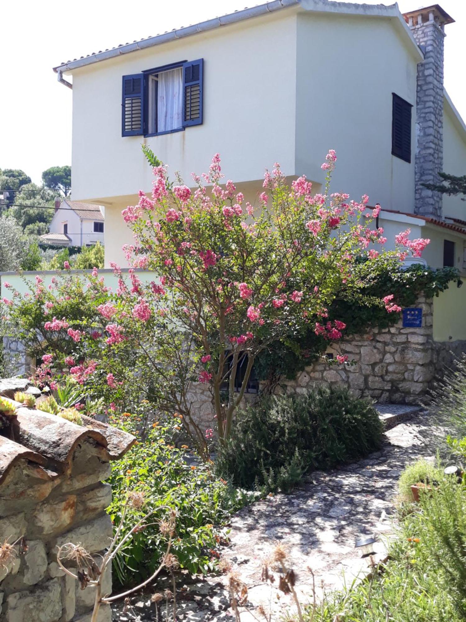 Holiday Home Villa Esperanca ヴェリ・ロシニュ エクステリア 写真