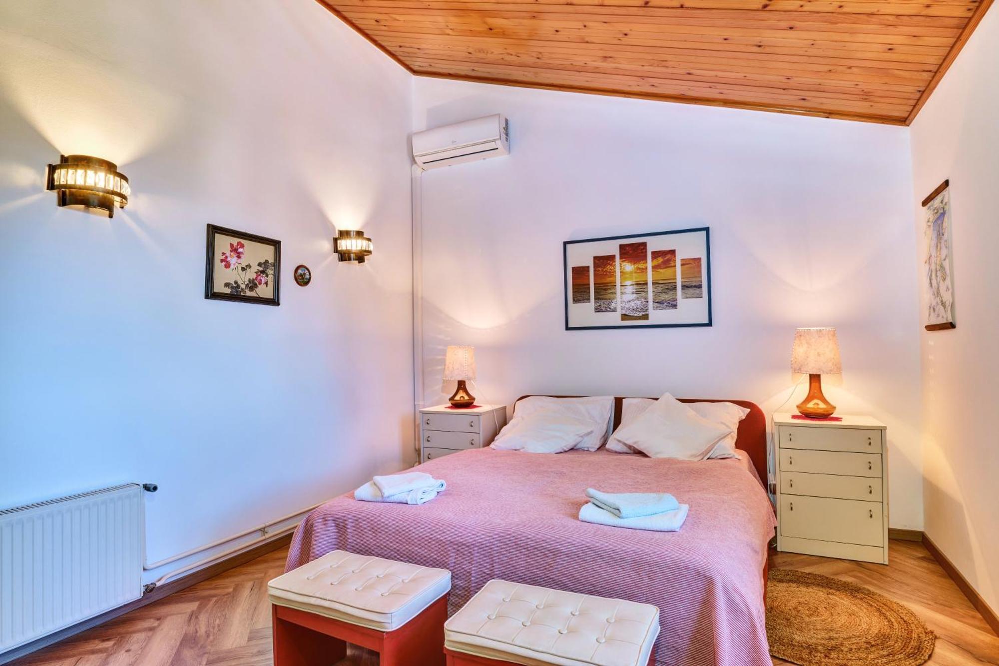 Holiday Home Villa Esperanca ヴェリ・ロシニュ エクステリア 写真