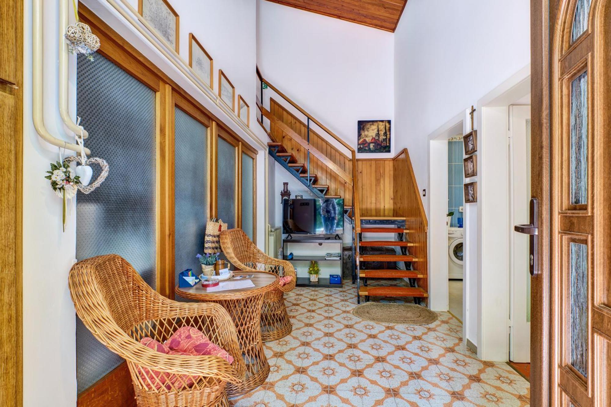Holiday Home Villa Esperanca ヴェリ・ロシニュ エクステリア 写真