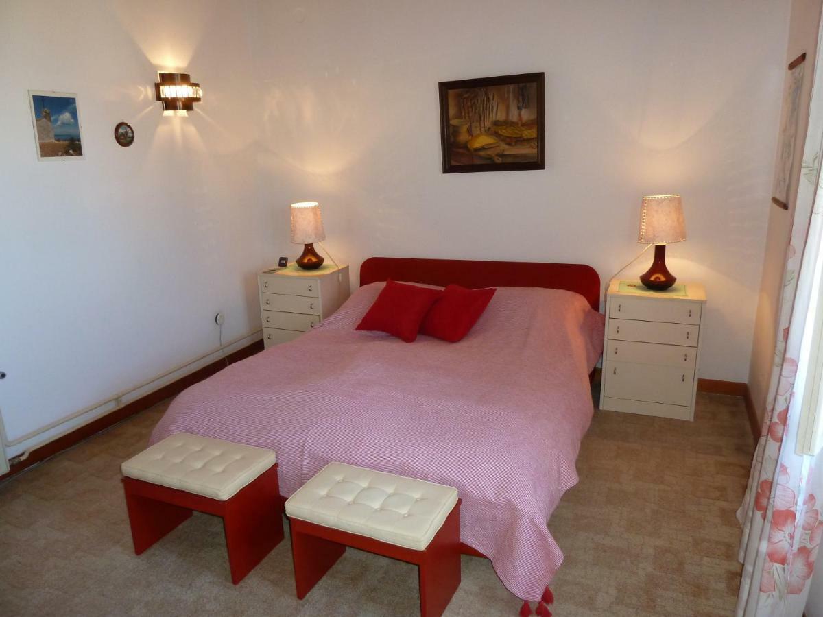 Holiday Home Villa Esperanca ヴェリ・ロシニュ エクステリア 写真